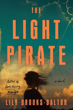 THE LIGHT PIRATE (INGLES)