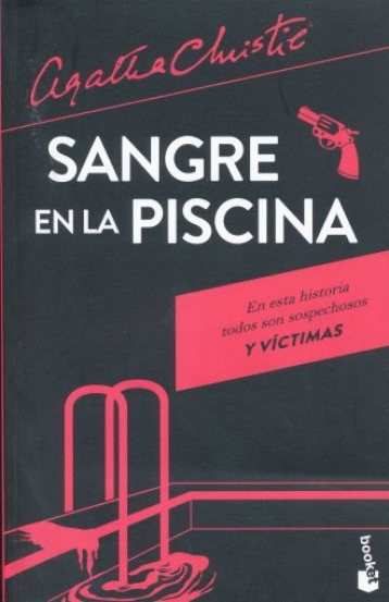 SANGRE EN LA PISCINA